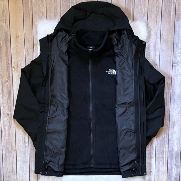 The North Face Men’s Toro Peak TriClimate Black Jacket - Picture 1 of 10